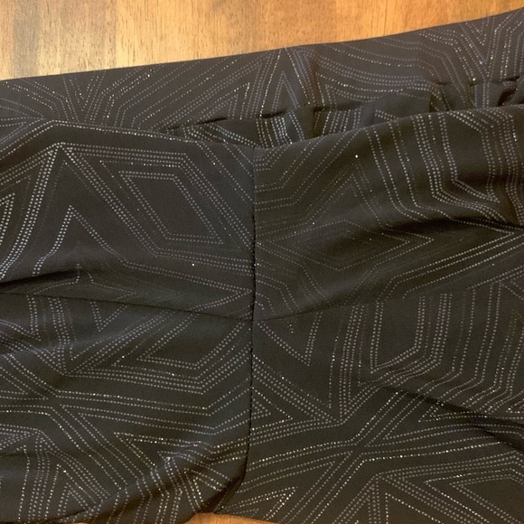 CATO Pants Women’s 14/16 Wide leg Stretch pull on Silver Sparkle Thread Design - Picture 8 of 9